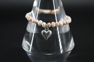 Freshwater Pearl Stretch Bracelet Puff Heart Charm Pink White Pearls